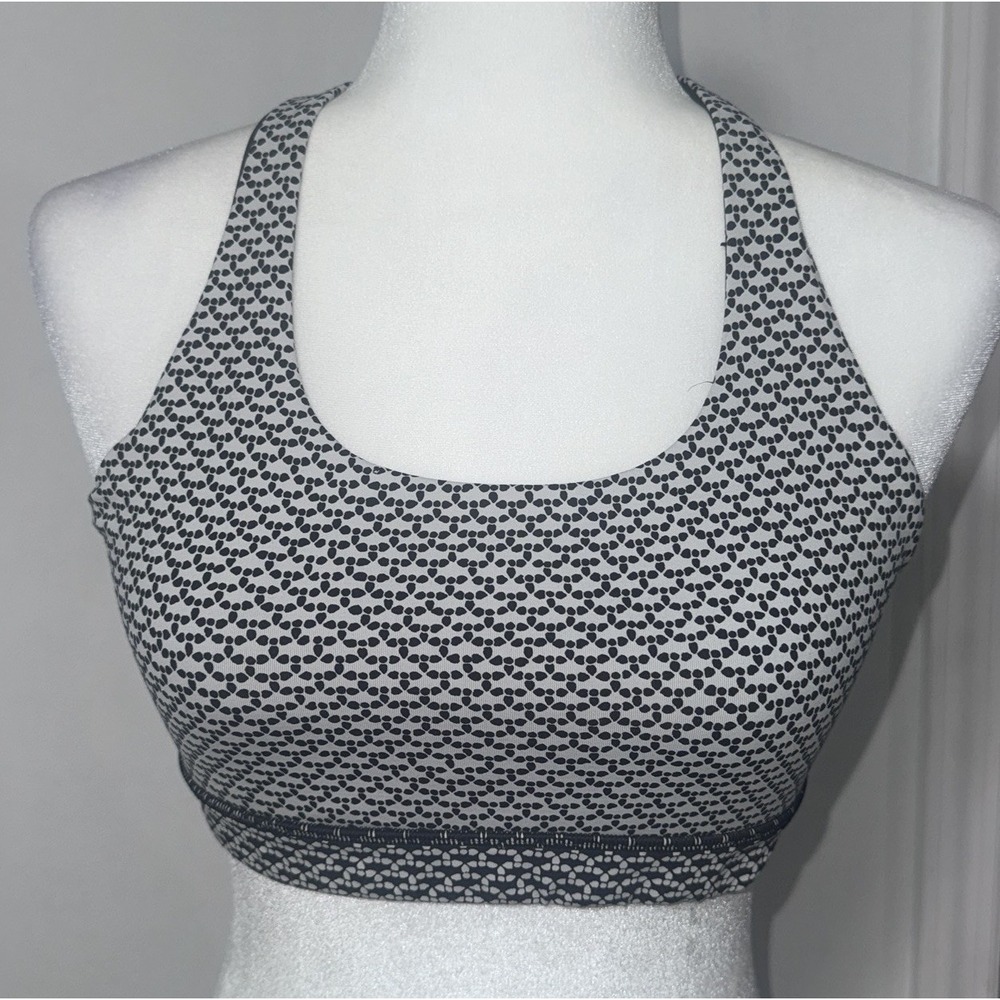 Lululemon Time To Sweat Size 8 Bra Fitness Training Yoga Exercise Monochromic